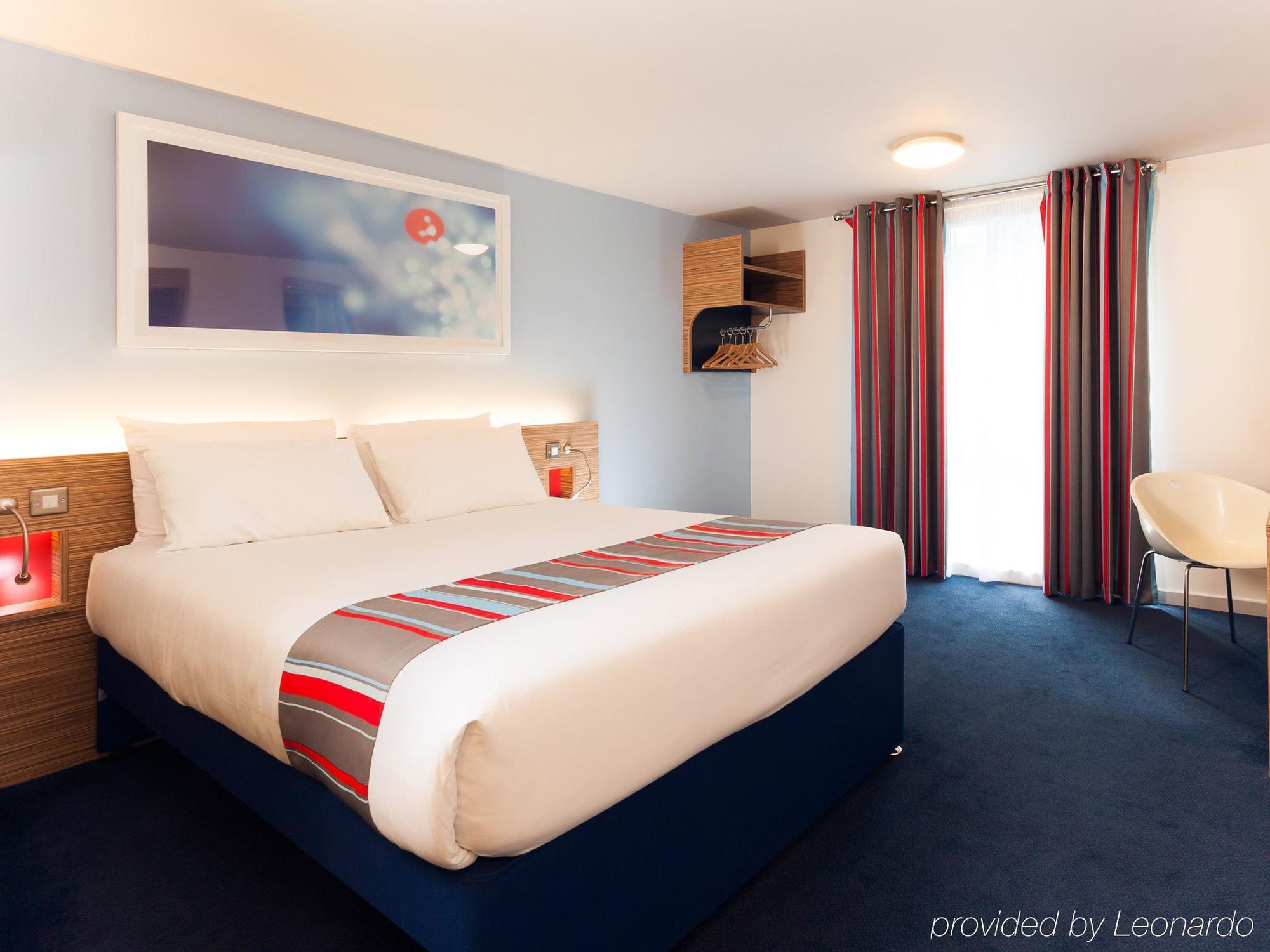 Travelodge Edinburgh Central Princes Street, Edinburgh